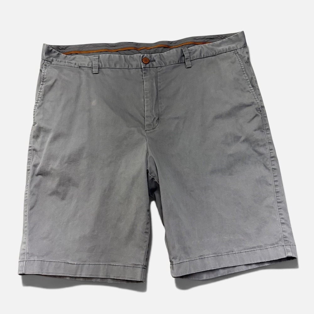 Tommy Bahama Top Sail Gray Twill Chino Shorts Size 42 Golf Walking 221-TB817860R